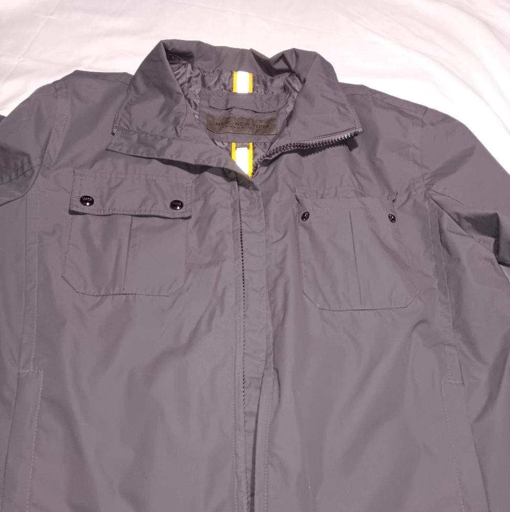 Marc new york windbreaker jacket Andrew Marc Grey size medium like new